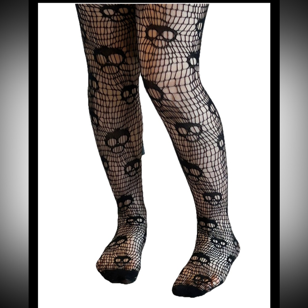 Black Creepy Skull in Fishnet (Halloween) - Black Pantyhose (Tights) Kids 10/12